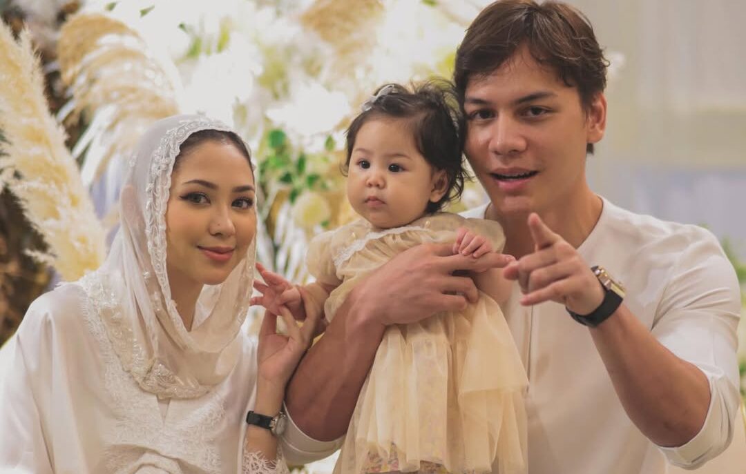 Ucapan Ikmal Amry Buat Isteri Sempena Ulang Tahun Perkahwinan Ke-5, Netizen Puji!-“Idola Kebapaan..”