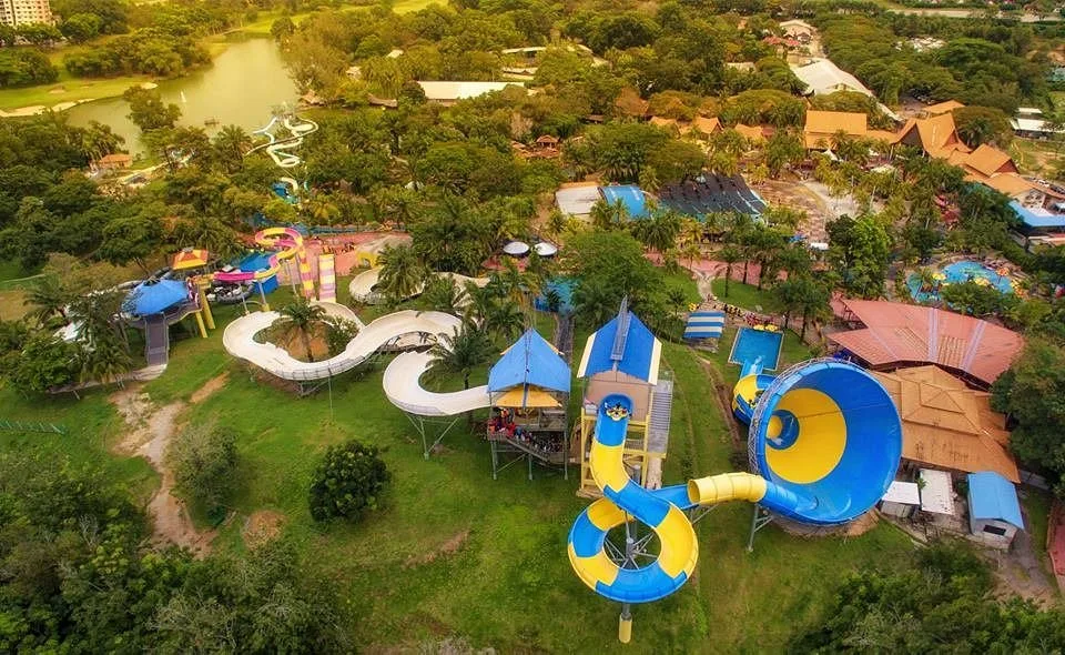 Via: @A' Famosa Theme Park