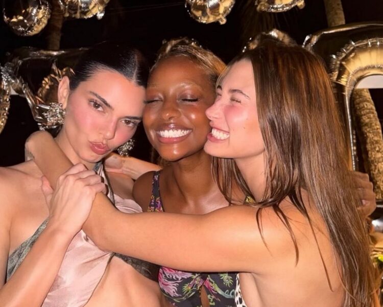 Foto - @heygirlonline (IG)