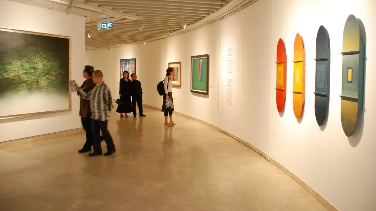 Galeri Petronas | Art in KL City Centre, Kuala Lumpur