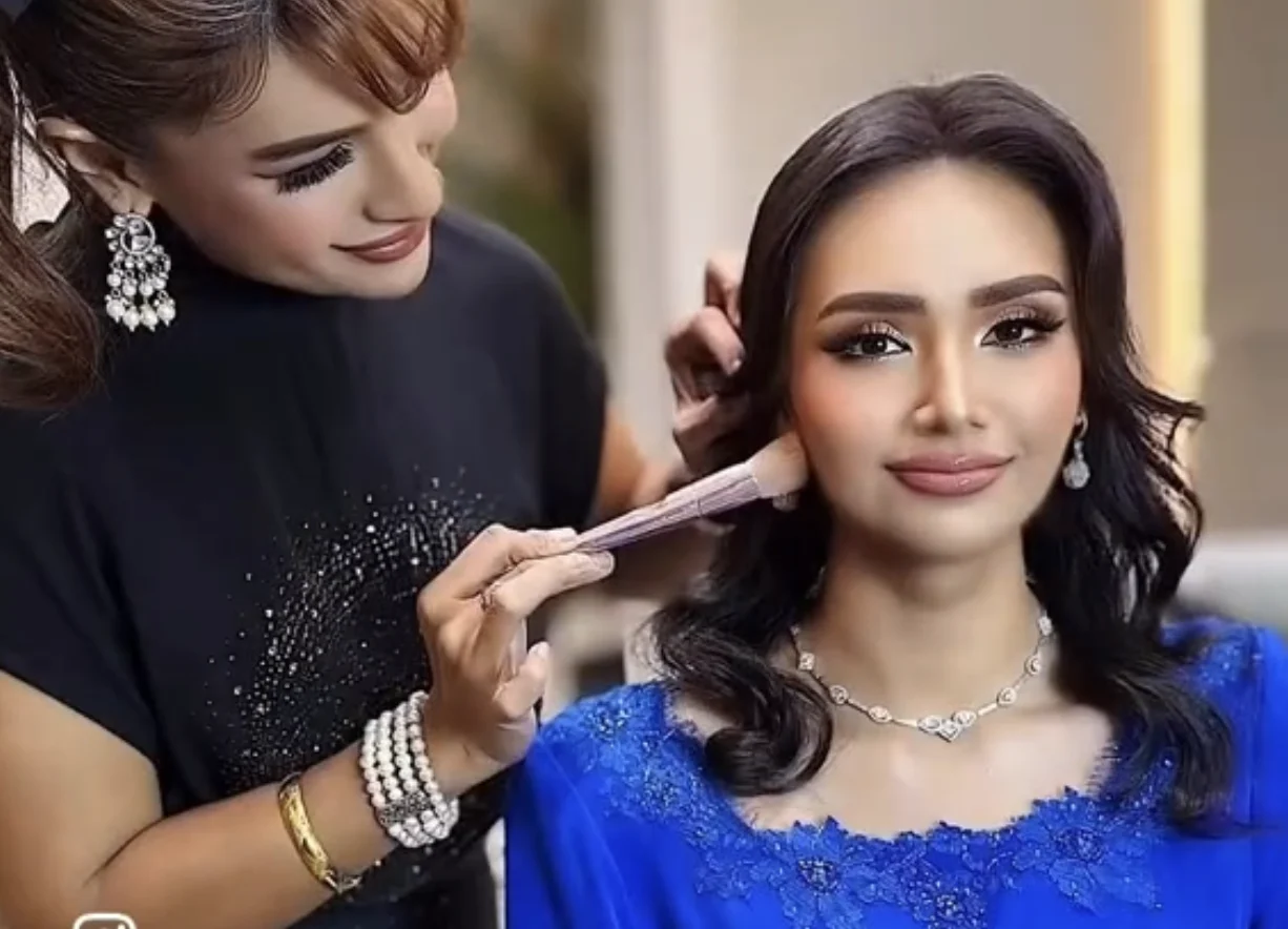 ‘MasyaAllah Cantiknya’- Video Solekan Tengku Nadhirah Undang Pelbagai Reaksi