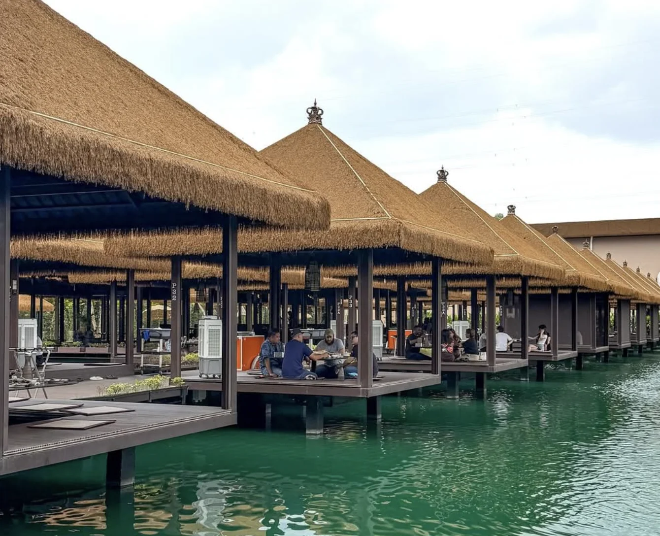 Ramadan Iftar Terapung & Atas Air: Suasana Bali Di Tengah Cheras?