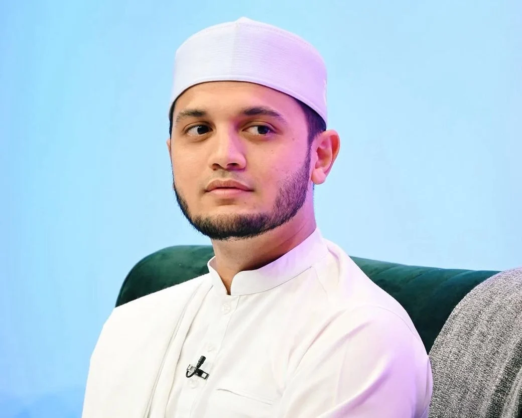 PU Riz Balas Kritikan Tak Beri Teguran Pada Keluarga- “Simpan Kurang Cerdik Pada Diri Sendiri”