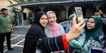 Foto - @hannahyeoh (FB)