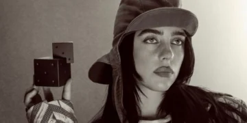 Foto - @billieeilish (IG)