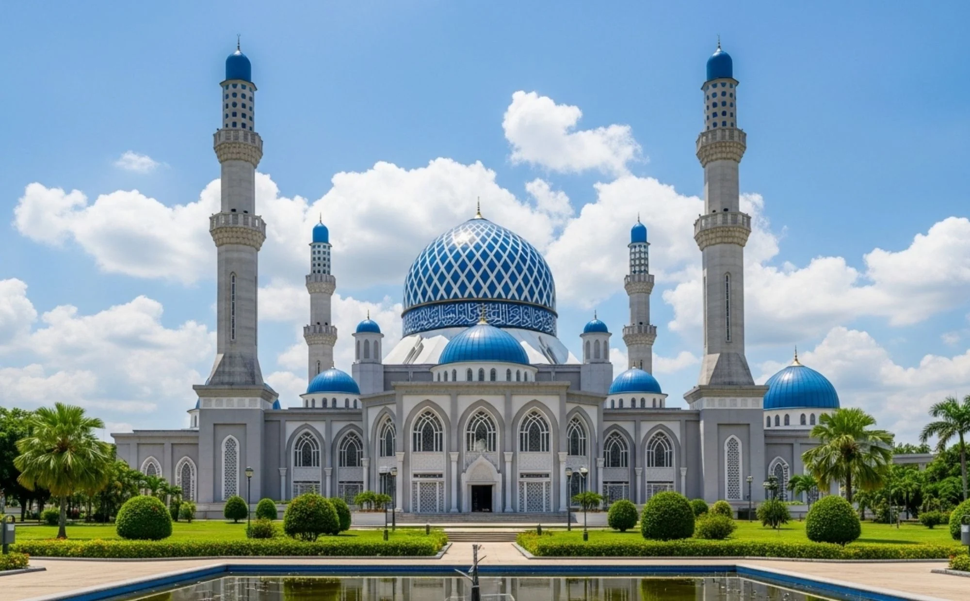 3 Masjid Pilihan Gen Z Untuk Berbuka & Moreh Di Lembah Klang, Seni Bina Cantik, Juadah Pun Menarik