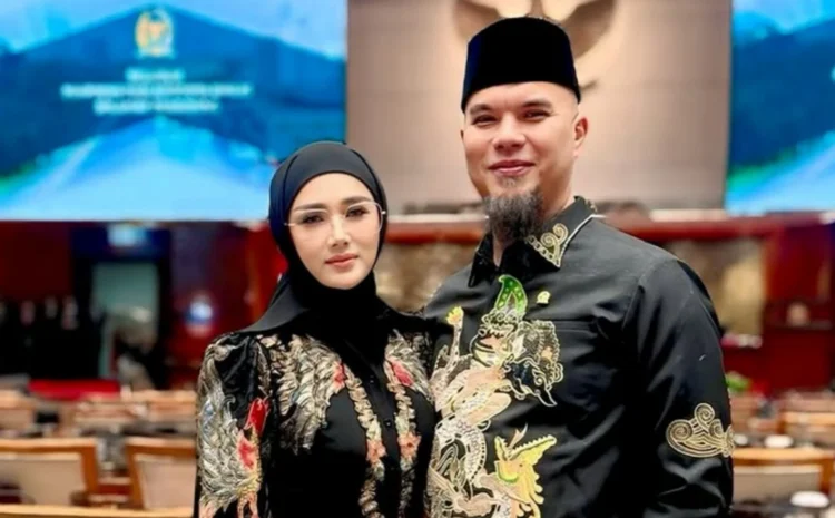 Foto - @ahmaddhaniofficial (IG)