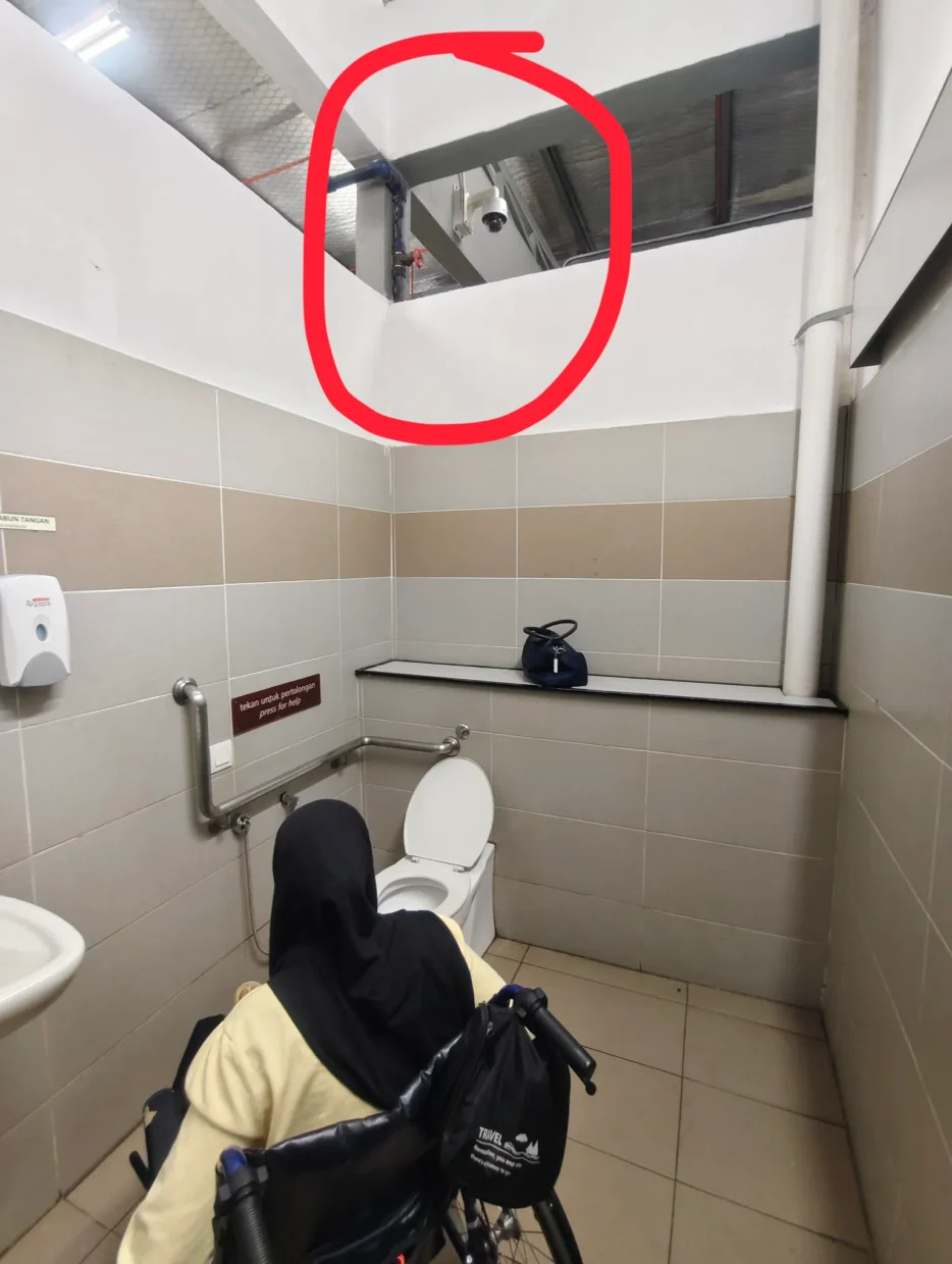 Masuk Tandas OKU Tapi Nampak CCTV, Pengguna R&R Rawang Luah Rasa Tak Selesa