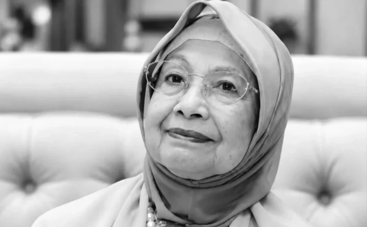 Foto - Utusan Tun Dr Siti Hasmah