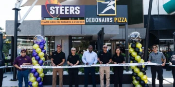 Debonairs Pizza